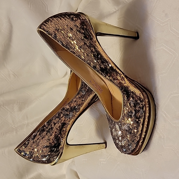 Cole Hahn Gold/Silver Sequin Heels - Picture 7 of 7